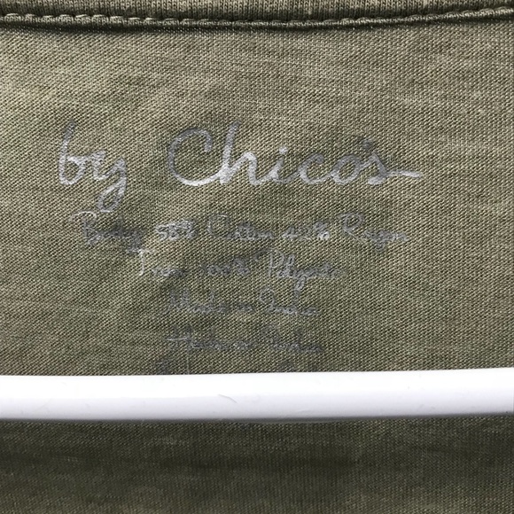 Chico’s long sleeve tee size 1 or medium - Picture 4 of 7